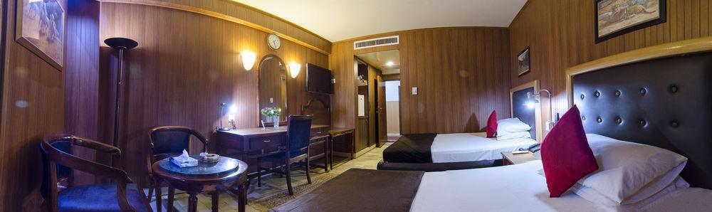 Hotel Galaxy Карачи Экстерьер фото