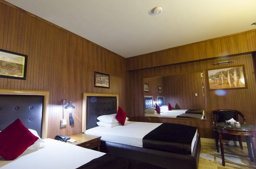 Hotel Galaxy Карачи Экстерьер фото