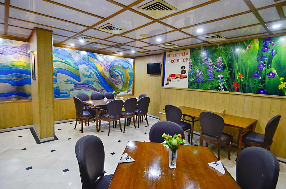 Hotel Galaxy Карачи Экстерьер фото