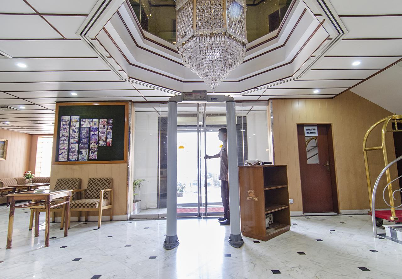 Hotel Galaxy Карачи Экстерьер фото