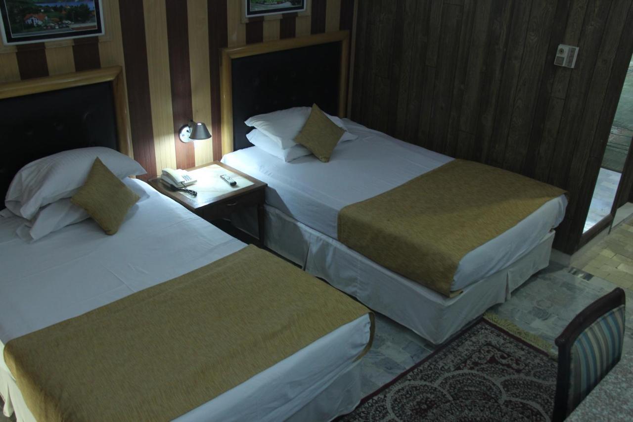 Hotel Galaxy Карачи Экстерьер фото